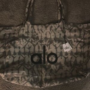 ALO Yoga Gray Tote Bag
